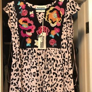 NWT Savannah Jane blouse